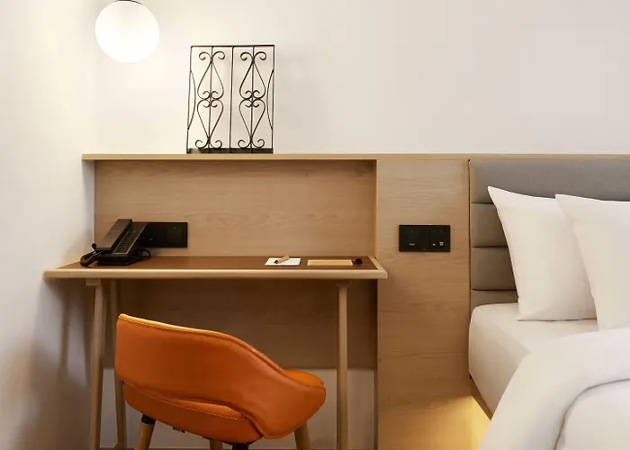 Asai Sathorn Hotel 4*
